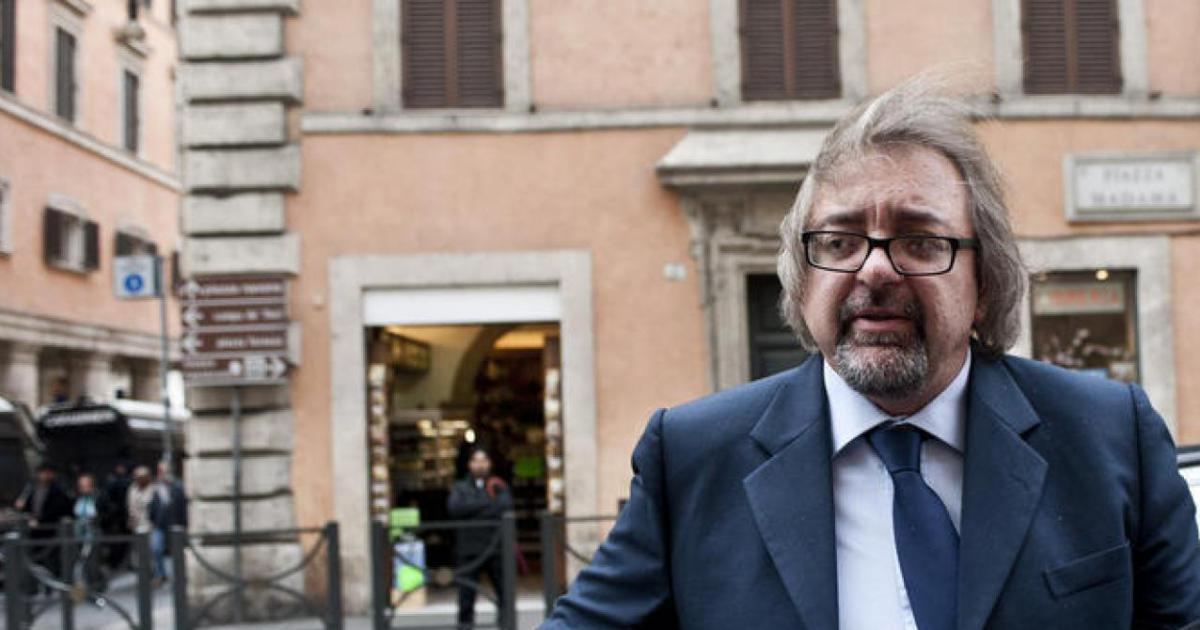 “Madame de Pompadour”, Senato blocca processo per Giarrusso