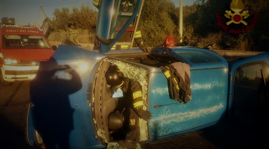 Incidenti stradali, tre morti e cinque feriti ieri nel Catanese Incidenti stradali, tre morti e cinque feriti ieri nel Catanese