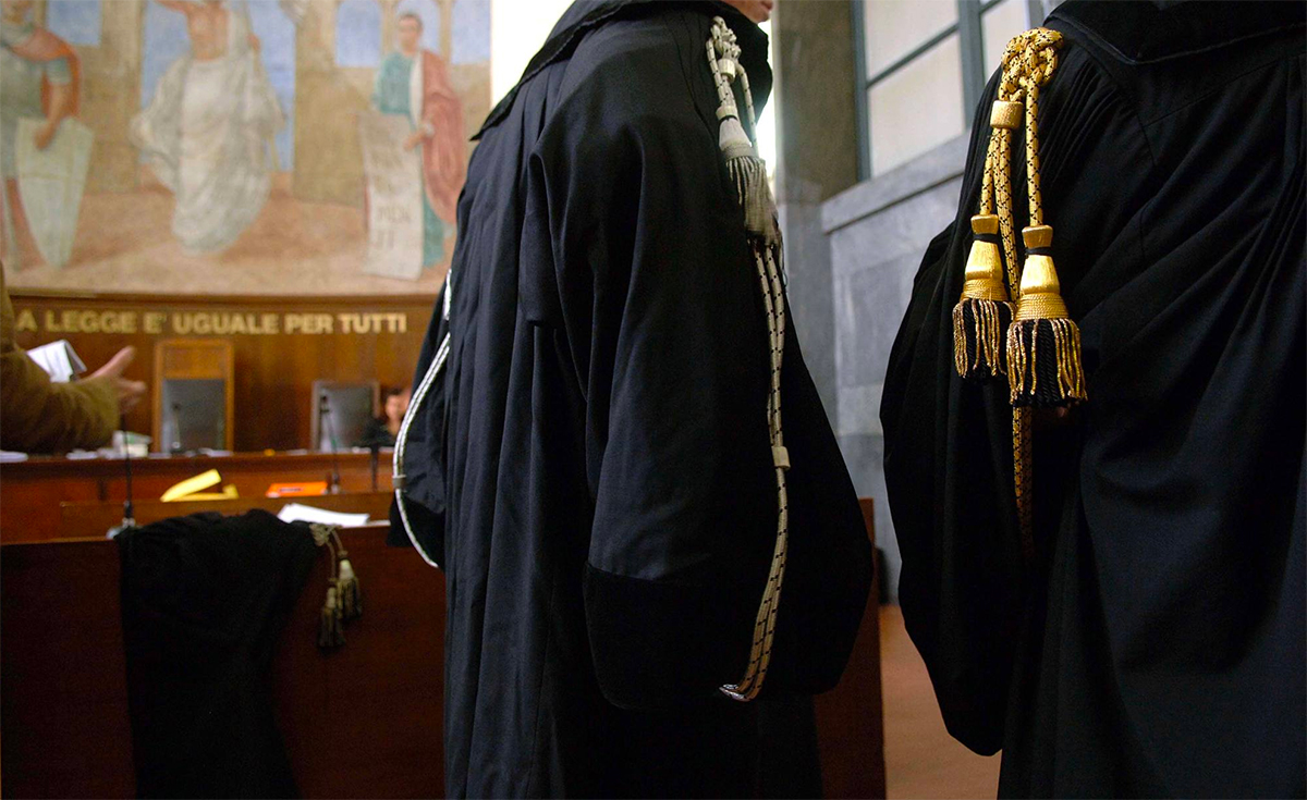 Incertezza del diritto paralizza la società