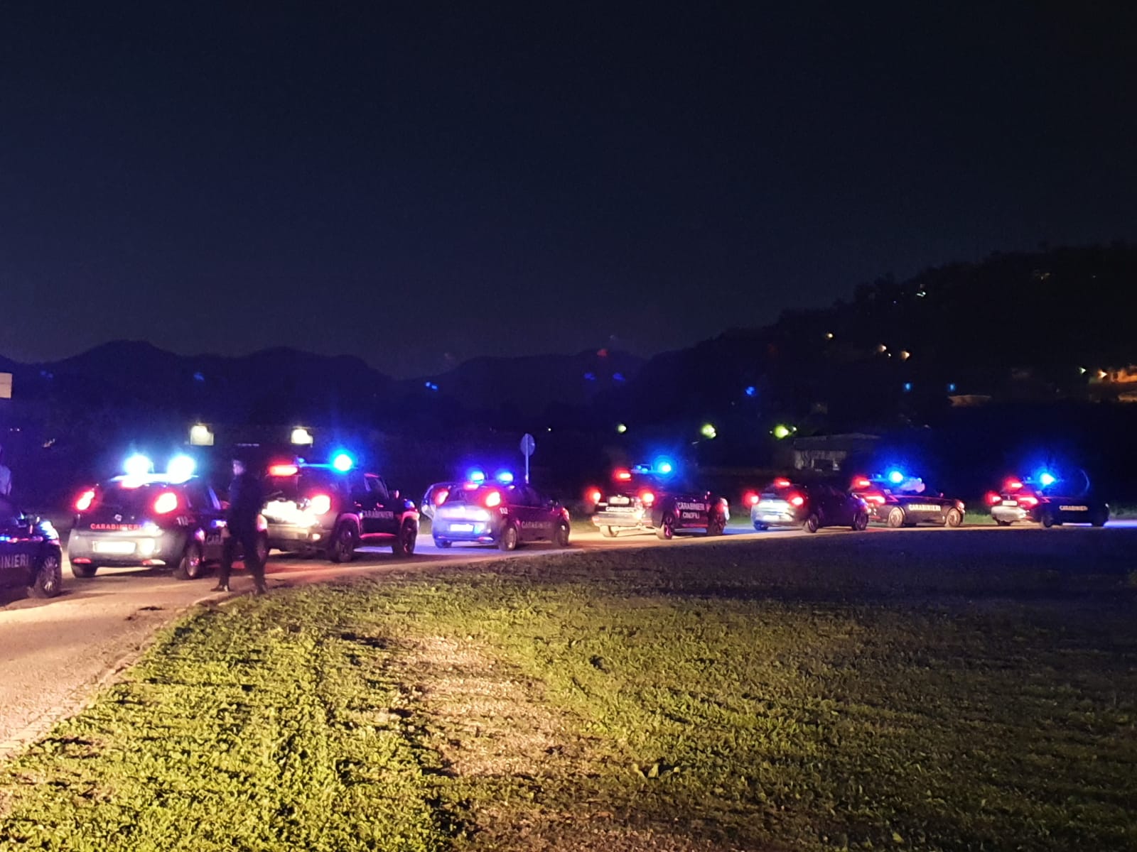 Blitz dei Carabinieri nei quartieri Zen