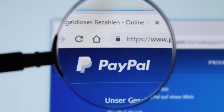 Saldi, insidie celate dietro la foga all’acquisto