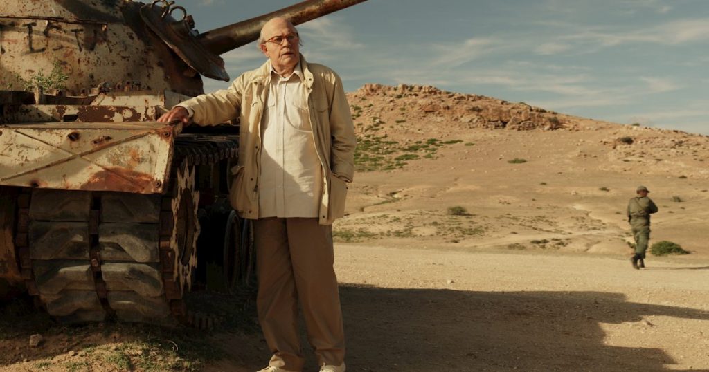 Cinema, uno strepitoso Favino interpreta Craxi in Hammamet