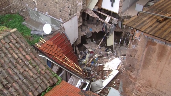 Catania, dopo il crollo, allerta per il centro storico Catania, dopo il crollo, allerta per il centro storico
