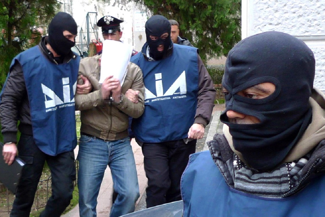 Siracusa, droga ed estorsioni business criminalità