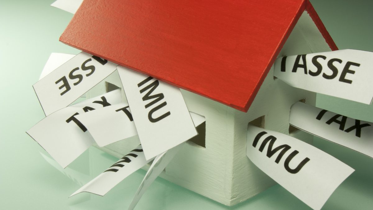 Taormina a caccia di evasori e morosi