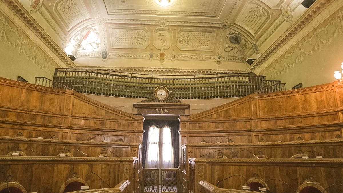 Normalizzare le ex Province regionali. Obiettivo principale, non sprecare più le (poche) risorse