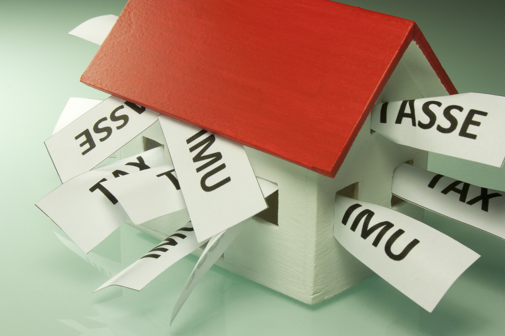 I Comuni siciliani non si uniscono, anzi. Crescono anche le criticità che ricadono sui cittadini