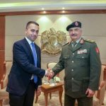 Libia, Di Maio da Haftar ma non si fermano gli scontri