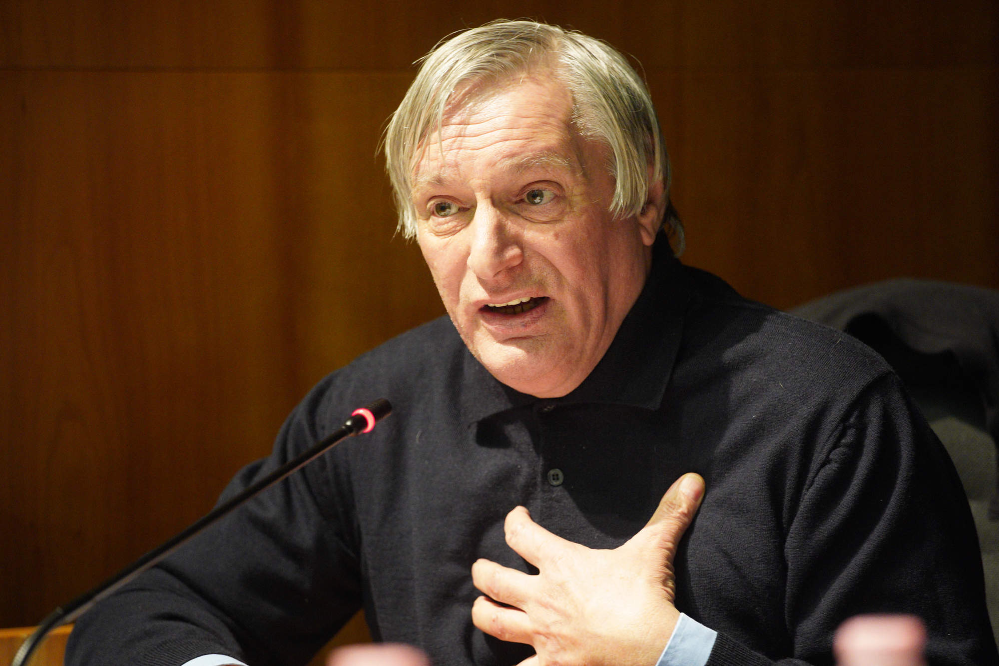 Diritti negati, familiari vittime di mafia in piazza “sfiduciano” il Governo Diritti negati, familiari vittime di mafia in piazza “sfiduciano” il Governo