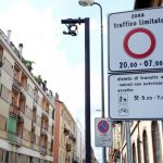 Palermo, la Ztl notturna scatena una guerra di firme