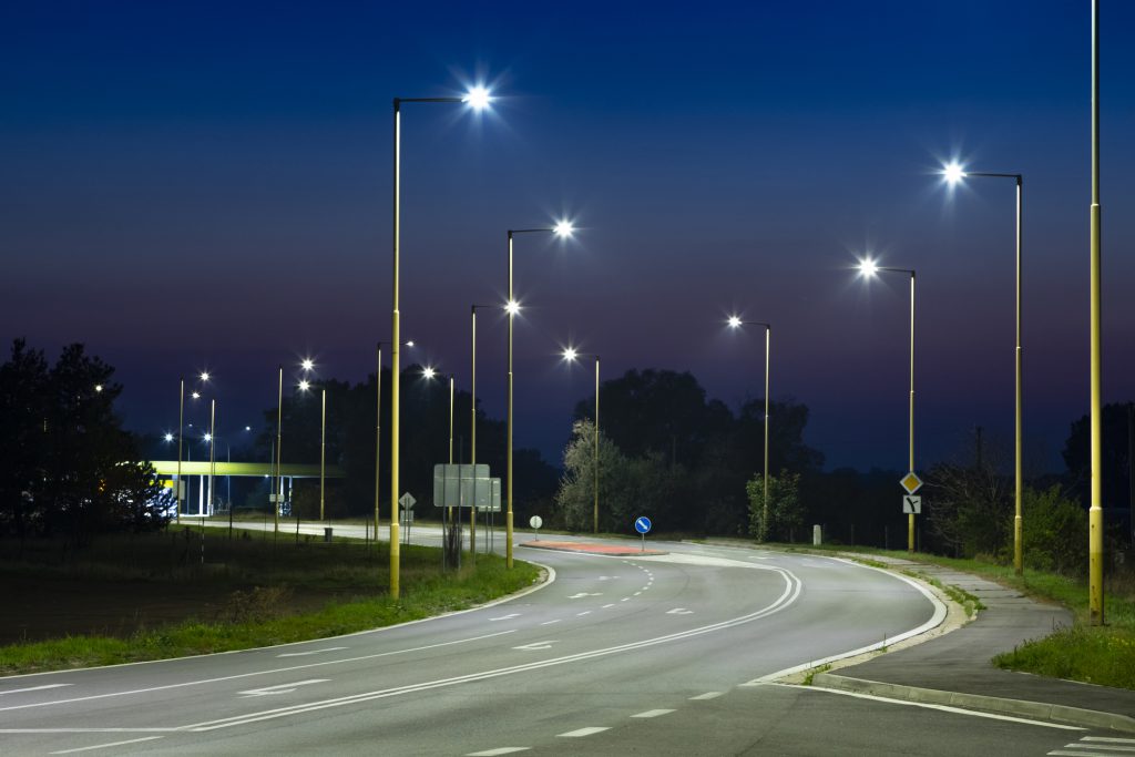 Illuminazione, in Sicilia una lampada su cinque è al mercurio