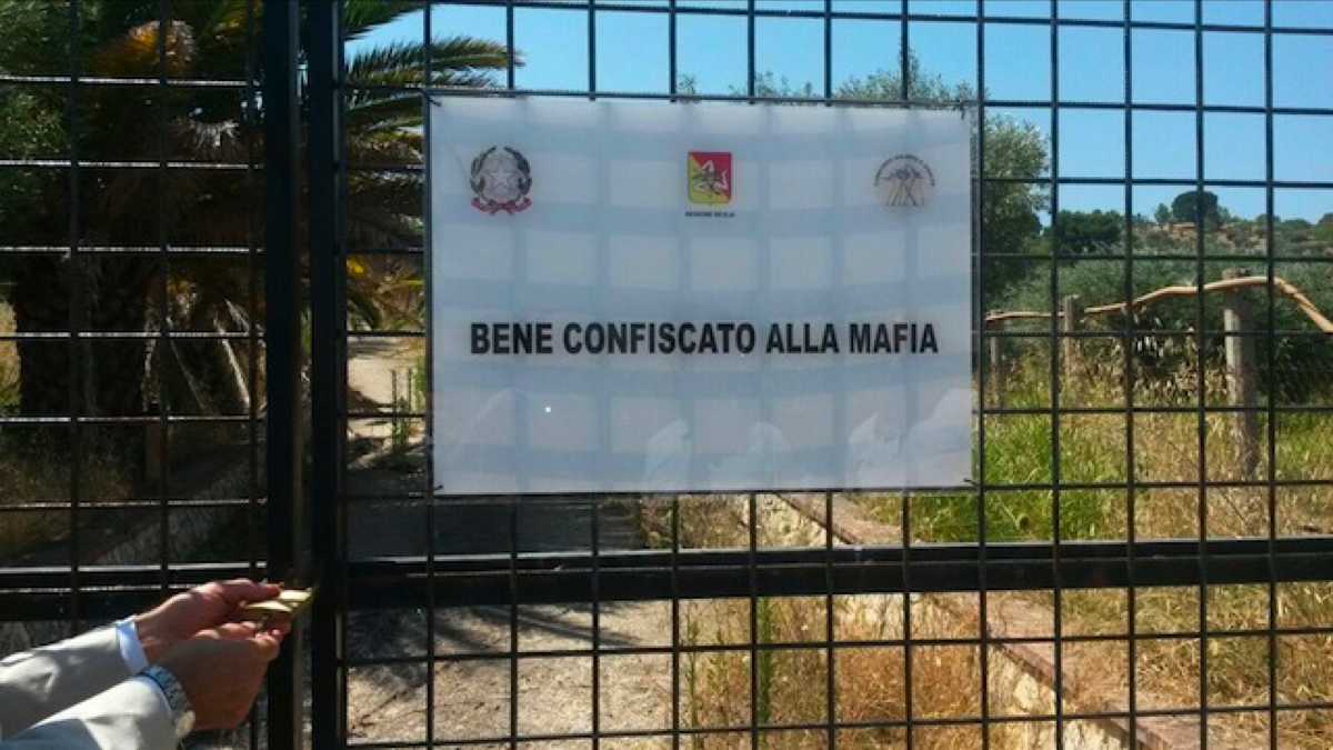 Quasi 6.500 immobili confiscati alla mafia  restano in attesa di assegnazione in Sicilia