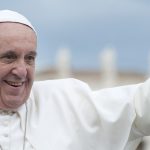 Vaticano, il Papa riceve il presidente di Cuba