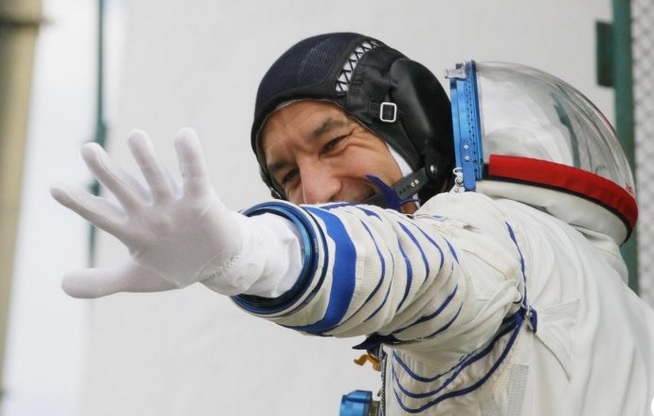 Missione Luna, Parmitano: “Fine aprile o inizio maggio avremo nomi equipaggio”