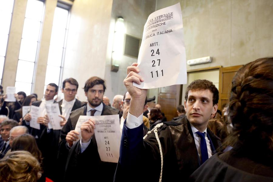 Anno giudiziario, avvocati contro la riforma della prescrizione Anno giudiziario, avvocati contro la riforma della prescrizione