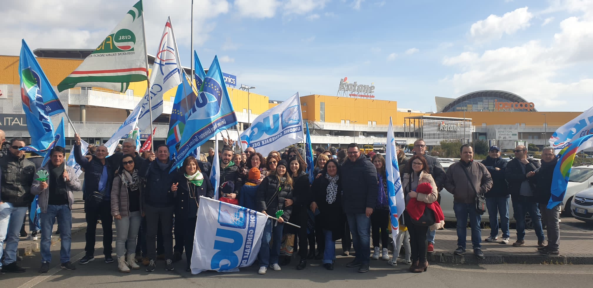 Catania, vertenza Coop Alleanza 3.0, dopo lo sciopero continua il silenzio Catania, vertenza Coop Alleanza 3.0, dopo lo sciopero continua il silenzio
