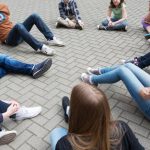 Lavoro, un giovane su tre “boccia” l’istruzione perché non dà competenze