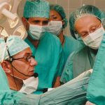 Curare le emorroidi con interventi indolor. La tecnica mini-invasiva di Antonio Longo