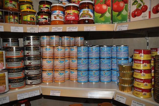 Contrarre il Covid toccando un prodotto al supermercato? Molto improbabile