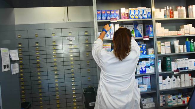 Farmacie e alimentari, in Sicilia aperti in 25 mila