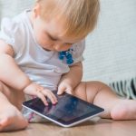 App e tv, gli esperti “Non fanno male ai bimbi se i contenuti sono di qualità”