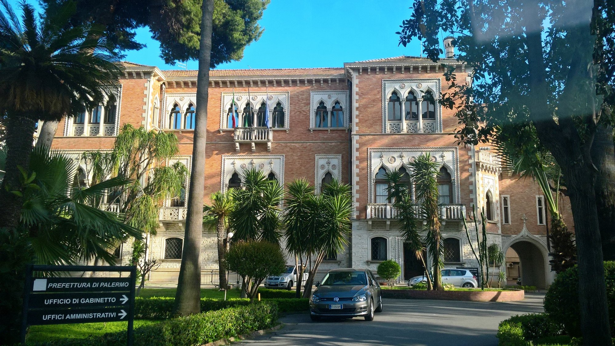 Palermo, nuovo vertice con i sindacati in Prefettura