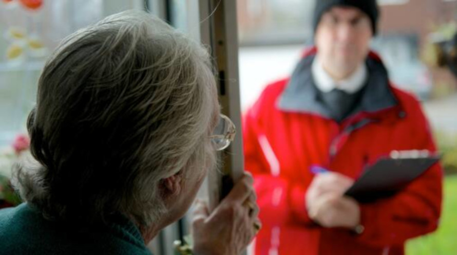Coronavirus, ecco il vademecum per gli over 65