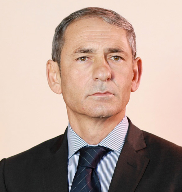 Nuovo capogruppo, anzi no, in casa Fi volano gli stracci Nuovo capogruppo, anzi no, in casa Fi volano gli stracci