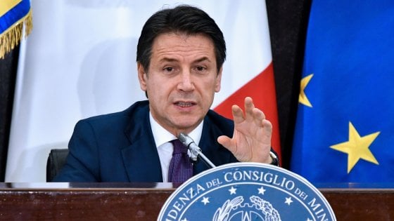 Coronavirus, l’emergenza cresce, il premier Conte dichiara tutta l’Italia “zona protetta”