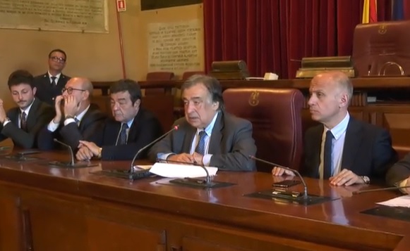 Orlando presenta i tre nuovi assessori e rilancia “si va avanti a pieno ritmo”