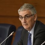 Vaccini, Brusaferro, “Sì alla terza dose per i più fragili”