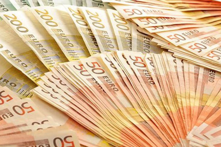 Bonus 200 euro: ecco chi può richiederlo entro il 31 ottobre Bonus 200 euro: ecco chi può richiederlo entro il 31 ottobre