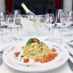 Una gift card da spendere nei ristoranti appena riapriranno