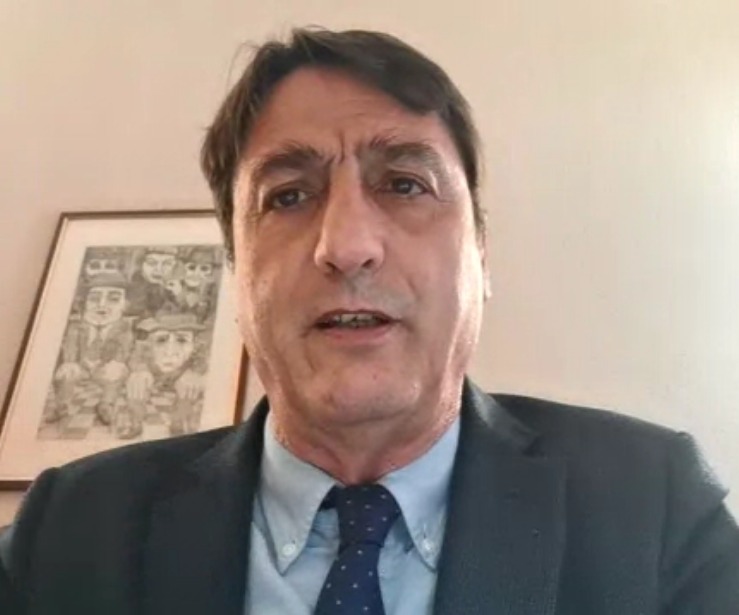 Rifiuti, “Gravi responsabilità dei governi in vent’anni di gestione”