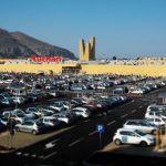 Grandi centri commerciali, la caduta dei giganti. Per i piccoli negozi il Covid è un’opportunità