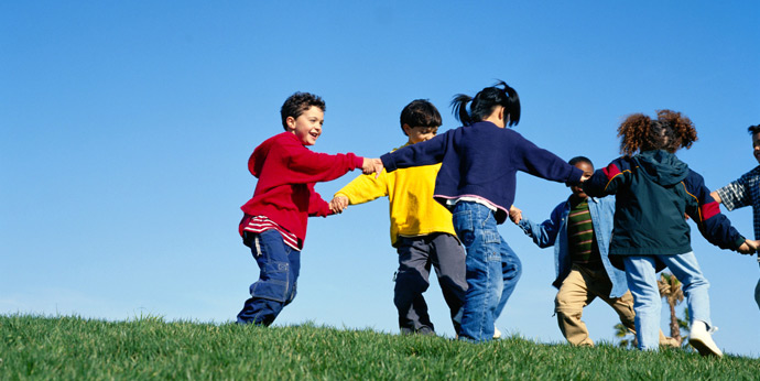 Palermo, pubblicato bando per 15 agenzie di comunità per famiglie Palermo, pubblicato bando per 15 agenzie di comunità per famiglie