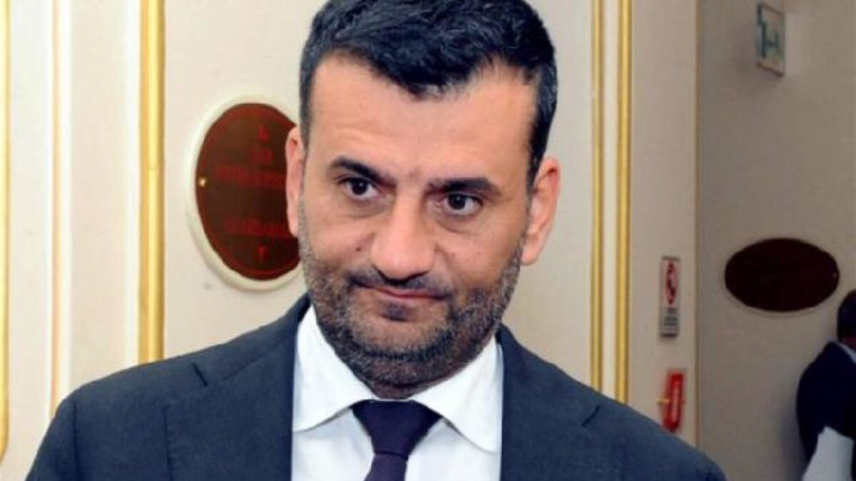 Scuola, Decaro, evitare di partire e poi fare retromarcia