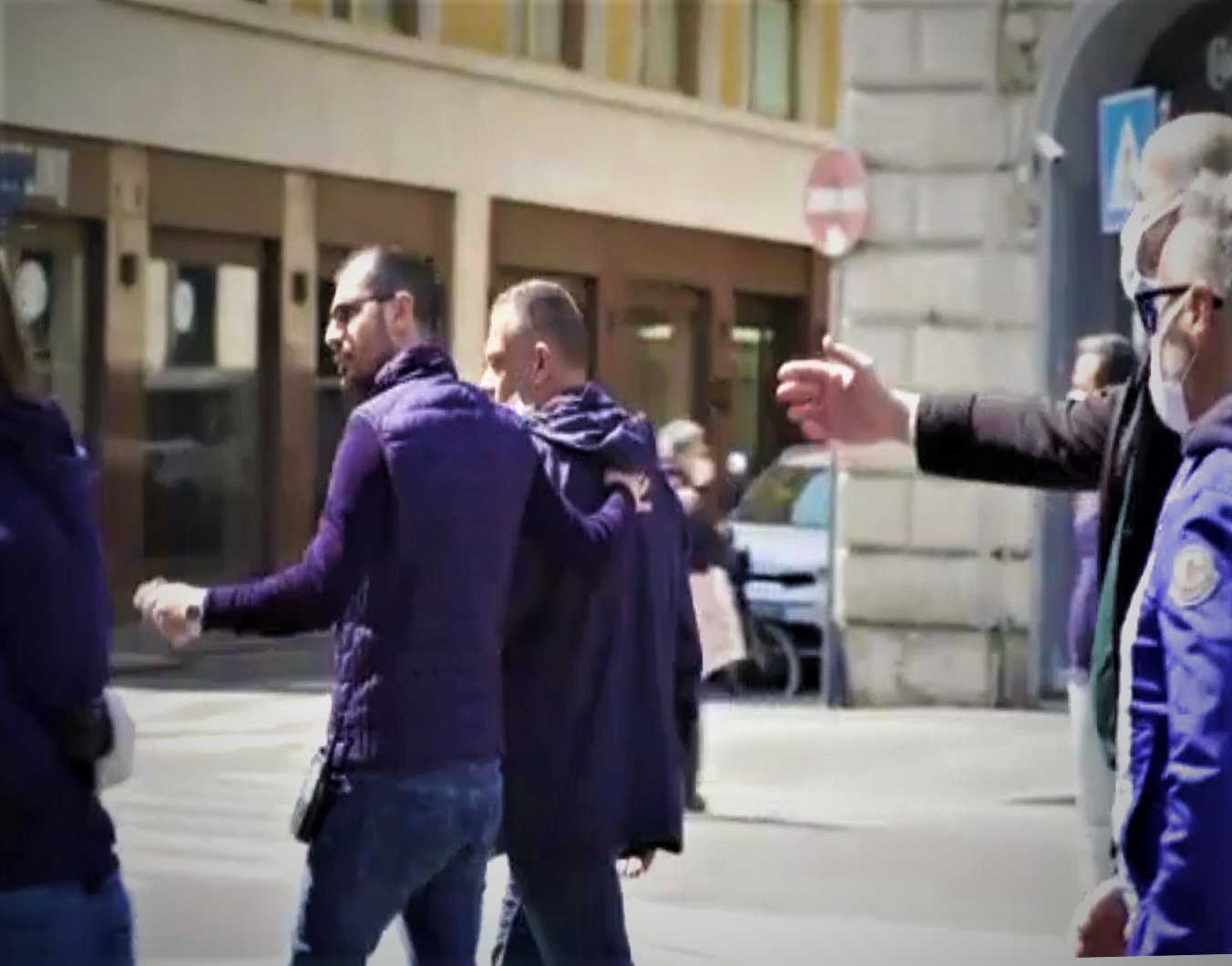 Coronavirus, fallisce la “marcia sul Vaticano” di Fn