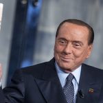 Berlusconi di nuovo in ospedale, pensa di chiedere altro rinvio processo Ruby ter