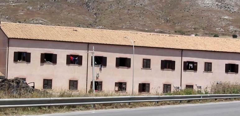 Coronavirus, sindaco Siculiana vieta transito migranti Coronavirus, sindaco Siculiana vieta transito migranti