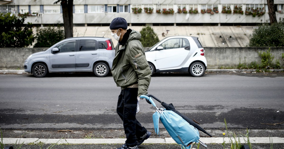 Coronavirus, per la Fase 2 in Sicilia, riaprire tutte le saracinesche, gli ambulatori e i luoghi di culto