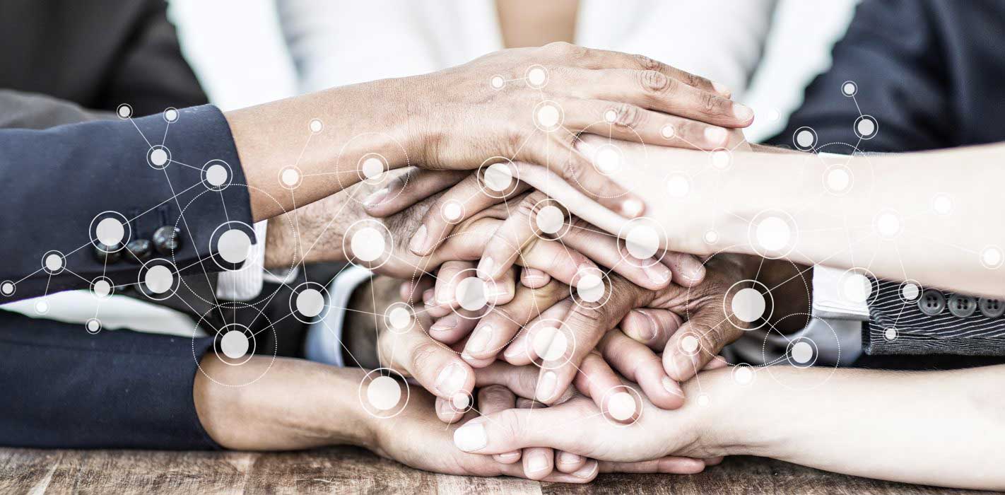 Anche la politica locale può e deve dare di più, sindaci e burocrati siano esempio di solidarietà