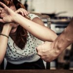 Convivenza forzata, escalation di violenze e stalking