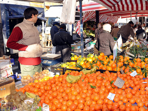 Sciacca, supporto alle attività commerciali locali