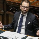 “No” alla sfiducia, Senato salva Bonafede e Conte 2