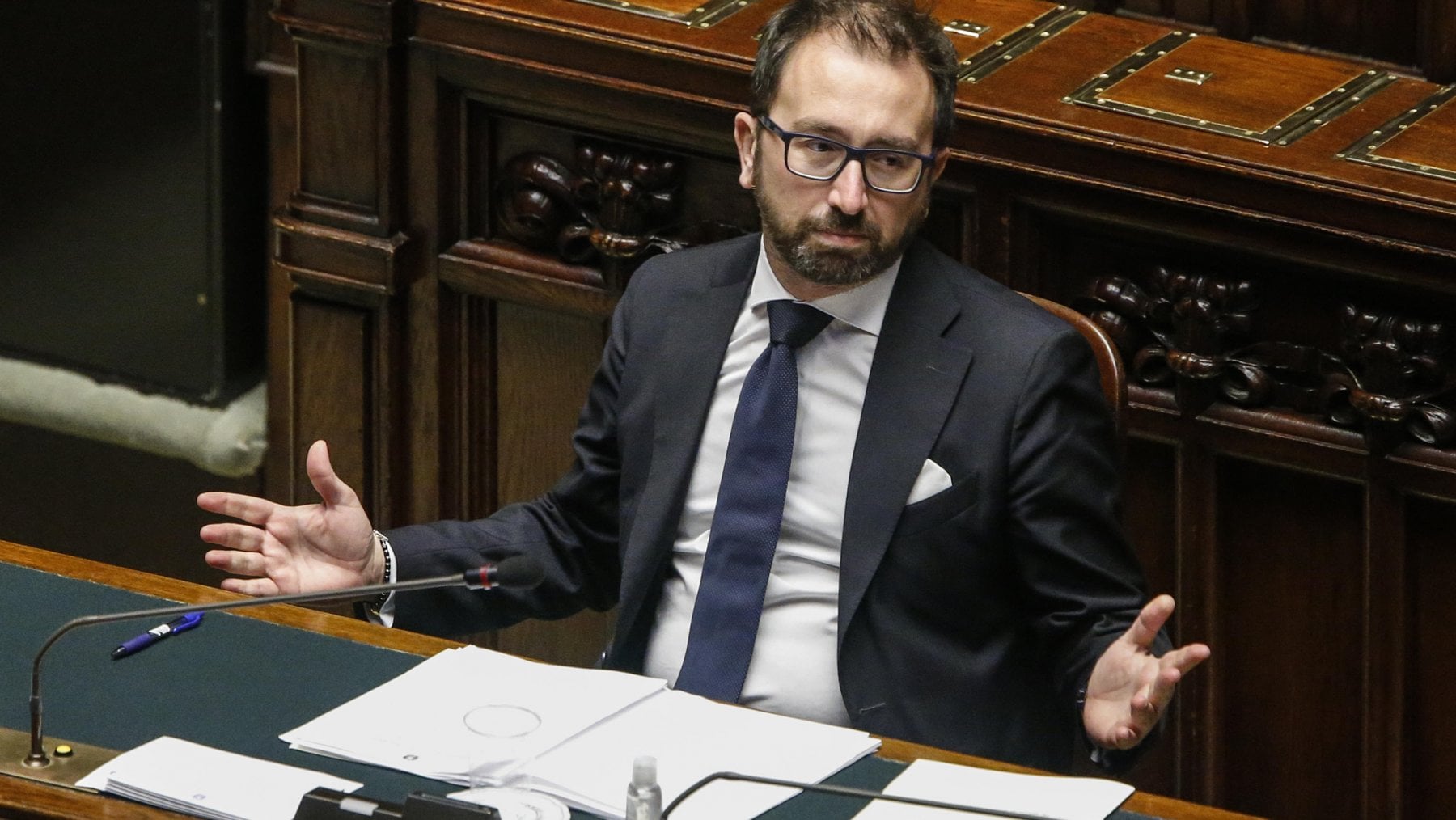 “No” alla sfiducia, Senato salva Bonafede e Conte 2