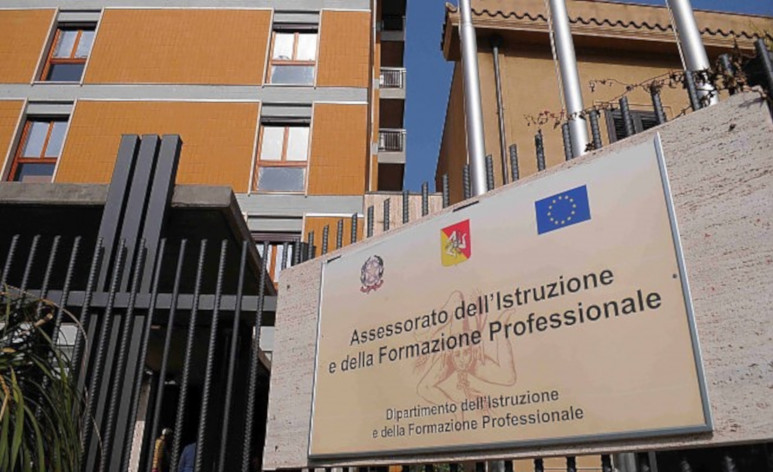 Formazione professionale, M5s “Subito fondo di garanzia”