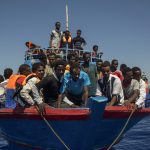 Sbarchi e migranti, situazioni esplosiva a Lampedusa