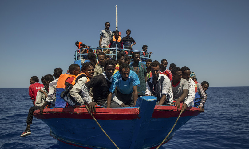Sbarchi e migranti, situazioni esplosiva a Lampedusa Sbarchi e migranti, situazioni esplosiva a Lampedusa