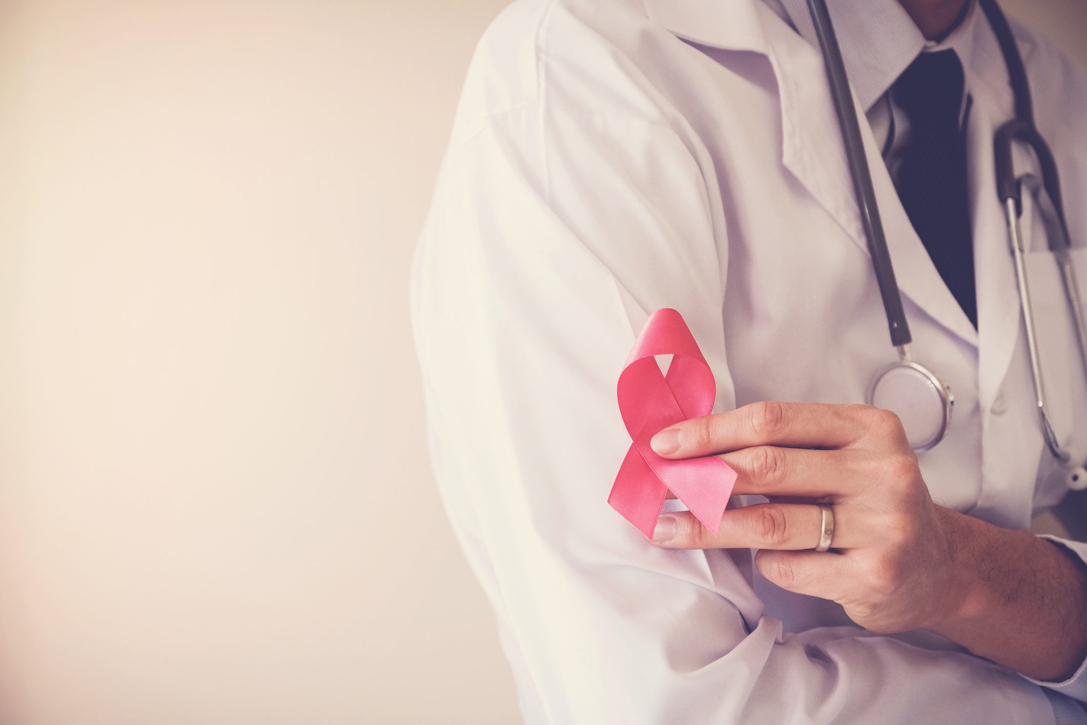 Tumori, regioni a macchia di leopardo sul riavvio dei programmi di screening